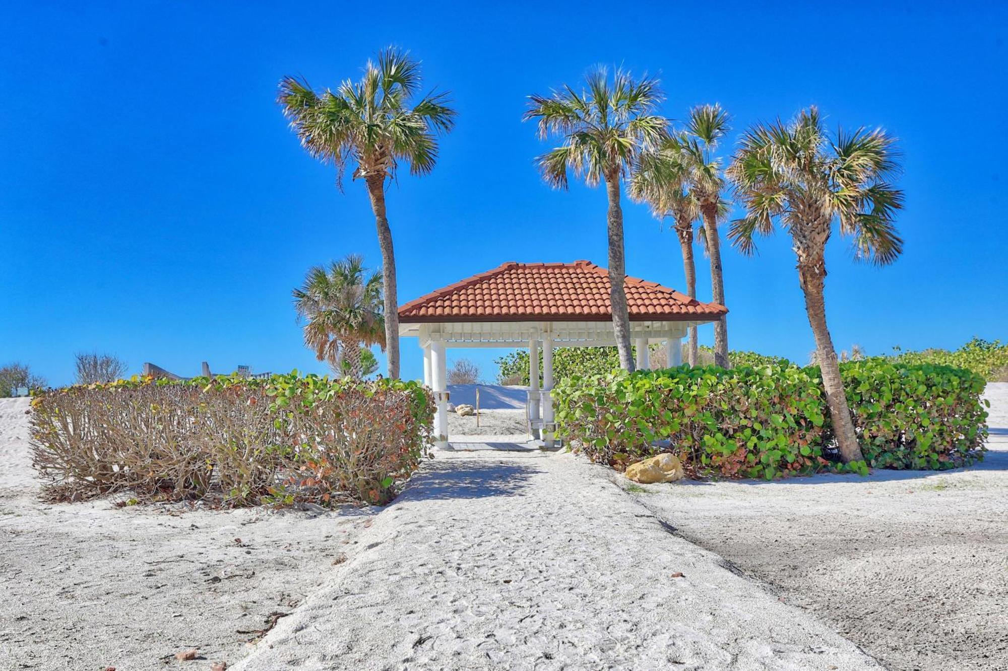 Land'S End 6-303 Beach Front - Premier Villa St. Pete Beach Exterior photo