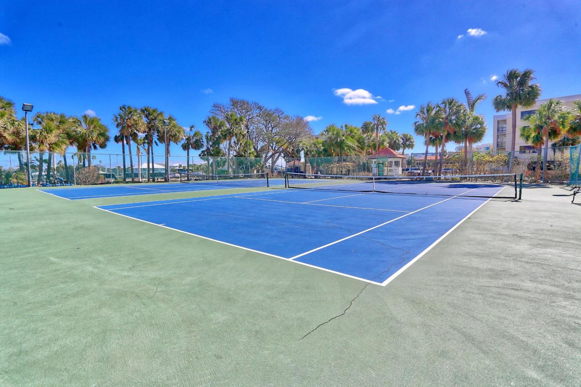 Land'S End 6-303 Beach Front - Premier Villa St. Pete Beach Exterior photo